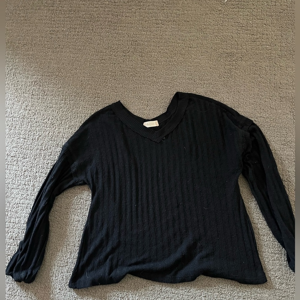 ALTAR’D STATE SWEATER